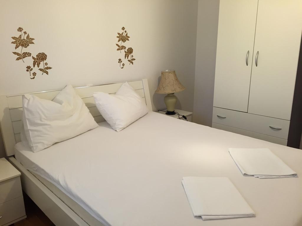 Apartments Villa Plaza Trogir Eksteriør billede