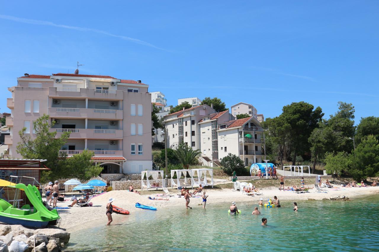 Apartments Villa Plaza Trogir Eksteriør billede