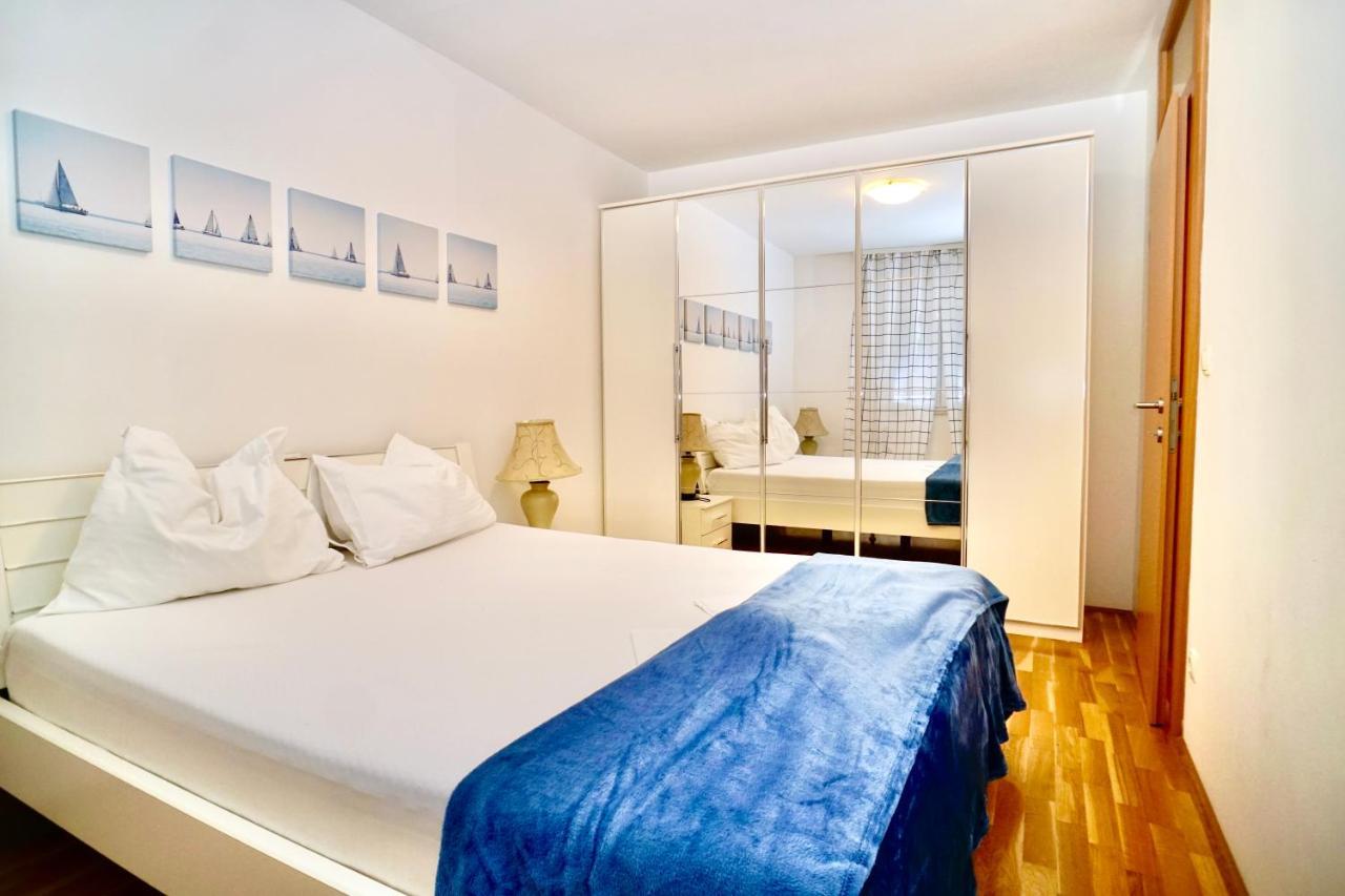 Apartments Villa Plaza Trogir Eksteriør billede