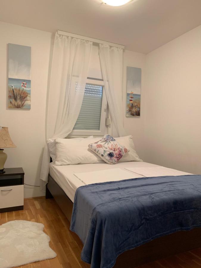 Apartments Villa Plaza Trogir Eksteriør billede
